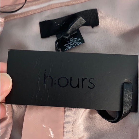 H:ours Mona Mini Dress in Blush - Picture 5 of 6